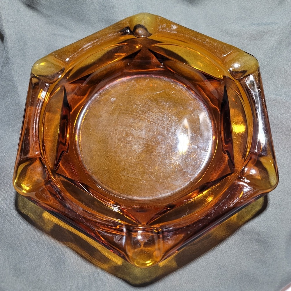 VINTAGE 8" DARK AMBER HEXAGON ASHTRAY‎ OR TRINKET BOWL-EXCELLENT CONDITION